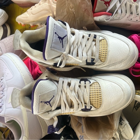Jordan White and purple Retro Nike Air Jordan 4 preowned $150 obo - Picture 4 of 6